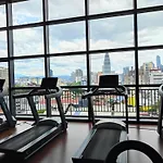 A Studio Room In Kl City With Klcc & Kl Tower Views